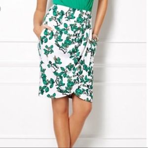 Eva Mendes pencil skirt